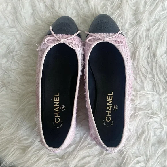 Chanel Pink Tweed Ballerina Flats Black Patent Leather Cap Toe CC Logo size 38 - Picture 8 of 13